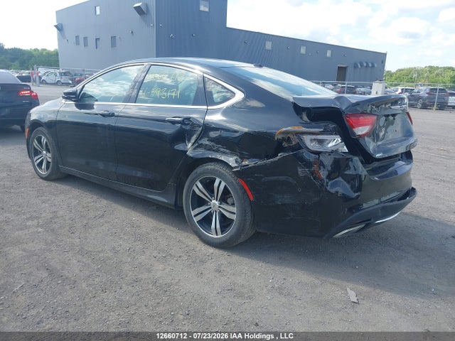 12660712 :رقم المزاد ، 1C3CCCEG3FN593171 vin ، 2015 Chrysler 200 مزاد بيع