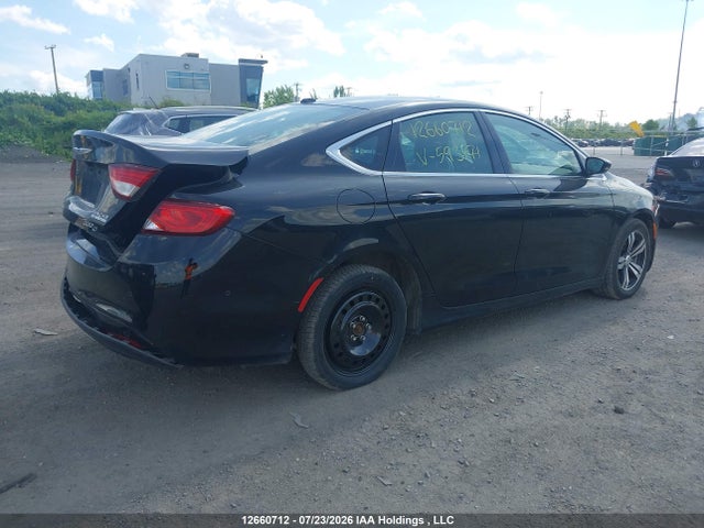 12660712 :رقم المزاد ، 1C3CCCEG3FN593171 vin ، 2015 Chrysler 200 مزاد بيع