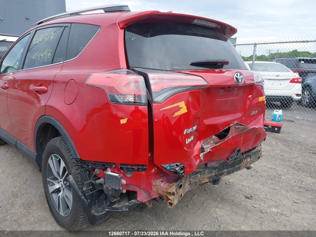 12660717 :رقم المزاد ، 2T3WFREV3HW404497 vin ، 2017 Toyota Rav4 Xle مزاد بيع