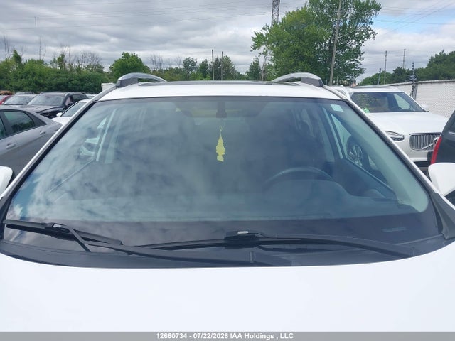 Toyota Rav4 Xle 2016 2T3RFREV2GW417186 Image 18