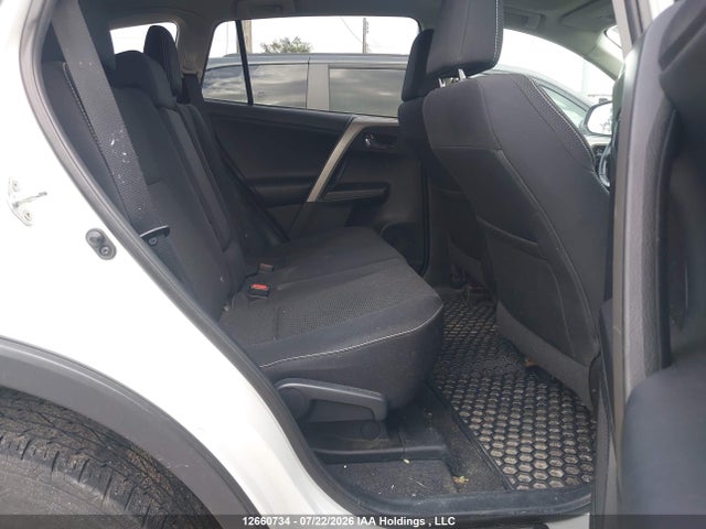 Toyota Rav4 Xle 2016 2T3RFREV2GW417186 Image 8