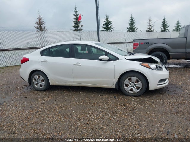 12660740 :رقم المزاد ، KNAFK4A66F5333228 vin ، 2015 Kia Forte 1.8l Lx/1.8l Lx+/lx+ Winter Edition مزاد بيع