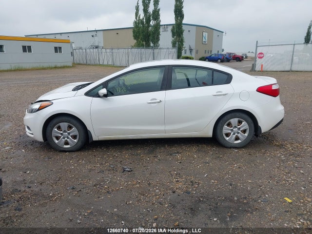 12660740 :رقم المزاد ، KNAFK4A66F5333228 vin ، 2015 Kia Forte 1.8l Lx/1.8l Lx+/lx+ Winter Edition مزاد بيع