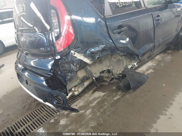 12660769 :رقم المزاد ، KNDJP3A51H7482346 vin ، 2017 Kia Soul Ex/ex Premium/ex Tech/ex+ مزاد بيع