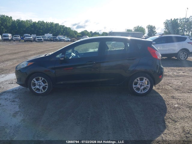 2014 Ford Fiesta მანქანა იყიდება აუქციონზე, vin: 3FADP4EJ3EM242443, აუქციონის ნომერი: 12660794
