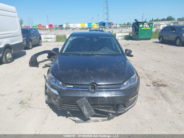 2017 Volkswagen E-golf Sel Premium მანქანა იყიდება აუქციონზე, vin: WVWPR7AU1HW952531, აუქციონის ნომერი: 12660797