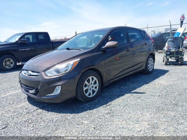 Hyundai ACCENT SE 2016 KMHCT5AE3GU261553 Image 2