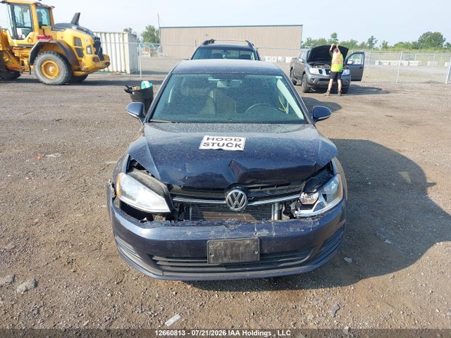 2017 Volkswagen Golf მანქანა იყიდება აუქციონზე, vin: 3VW217AU5HM042847, აუქციონის ნომერი: 12660813