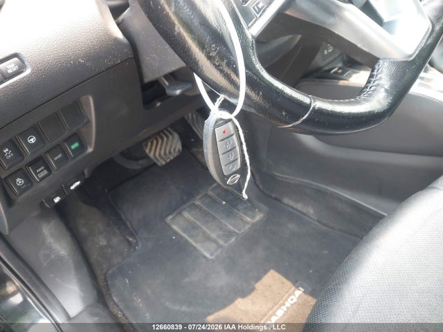 JN1BJ1CW7LW373911 Nissan Qashqai S/sl/sv