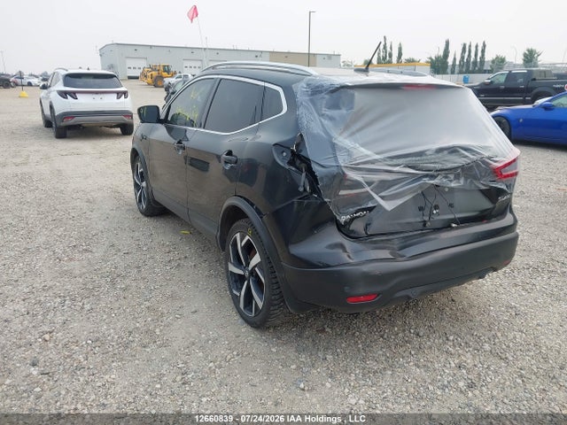 JN1BJ1CW7LW373911 Nissan Qashqai S/sl/sv