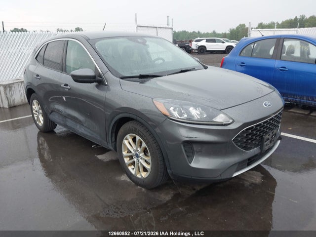 Ford ESCAPE SE 2021 1FMCU0BZ0MUA73179 головне зображення