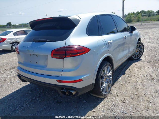 12660856 :رقم المزاد ، WP1AE2A26HLA71827 vin ، 2017 Porsche Cayenne E-hybrid S/s Platinum Edition مزاد بيع