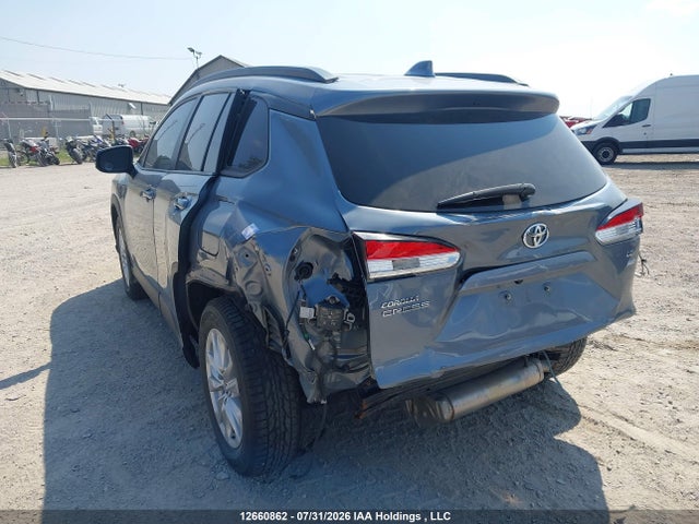 2022 Toyota Corolla Cross Le მანქანა იყიდება აუქციონზე, vin: 7MUBAABG8NV035630, აუქციონის ნომერი: 12660862
