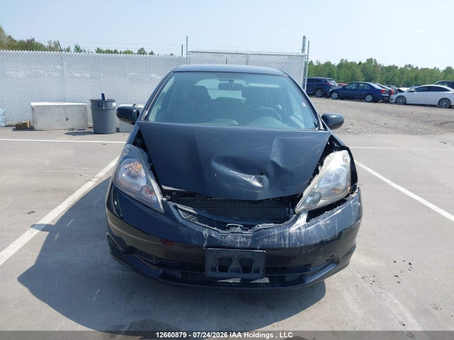 2010 Honda Fit Lx მანქანა იყიდება აუქციონზე, vin: JHMGE8H55AC800287, აუქციონის ნომერი: 12660879