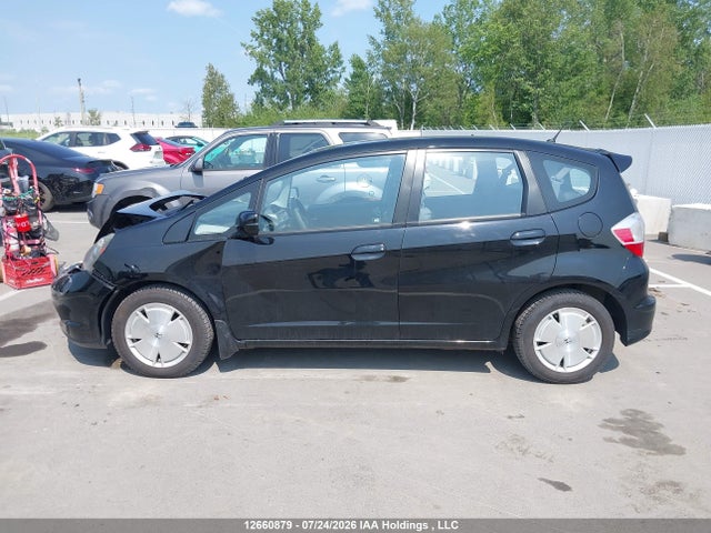 2010 Honda Fit Lx მანქანა იყიდება აუქციონზე, vin: JHMGE8H55AC800287, აუქციონის ნომერი: 12660879