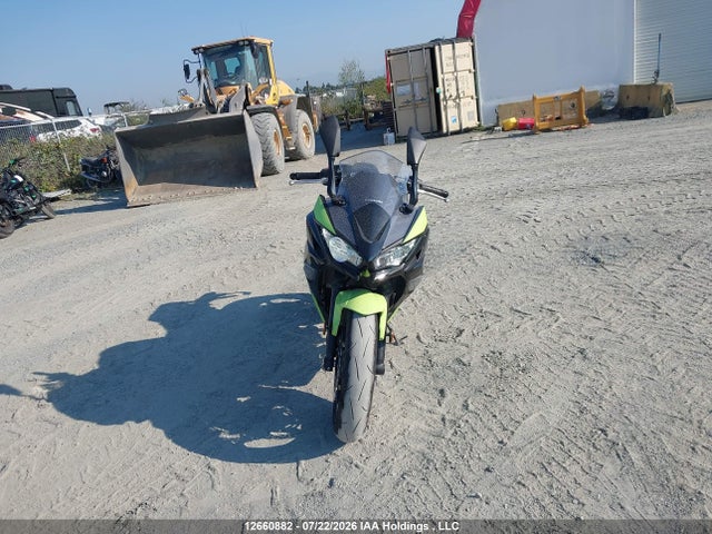 12660882 :رقم المزاد ، ML5EXEP17TDAH4003 vin ، 2026 Kawasaki Ex650 P مزاد بيع