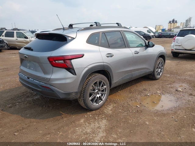Chevrolet Trax Activ 2024 KL77LKE20RC240993 Image 4