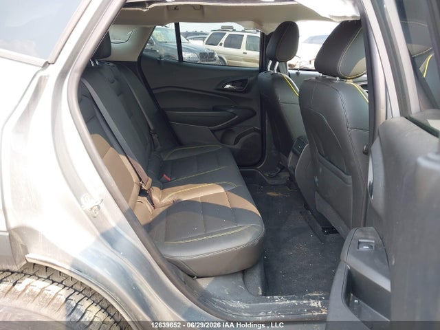 Chevrolet Trax Activ 2024 KL77LKE20RC240993 Image 8