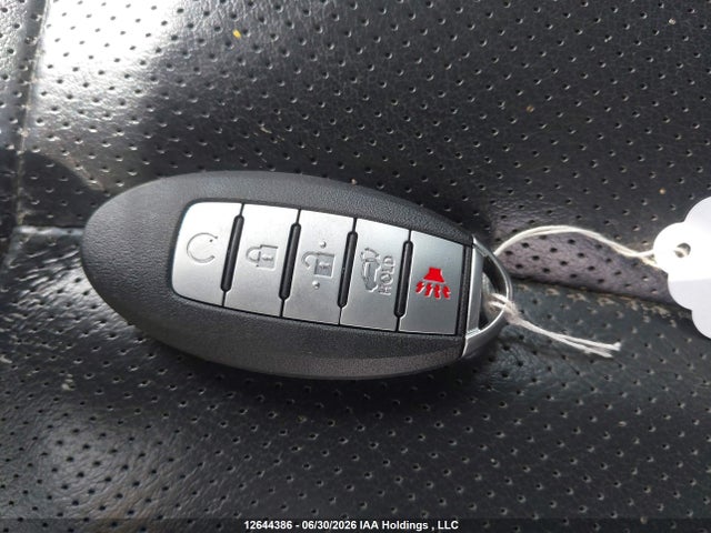 12644386 :رقم المزاد ، 5N1AT2MV3HC853849 vin ، 2017 Nissan Rogue S/sl Platinum/sv مزاد بيع