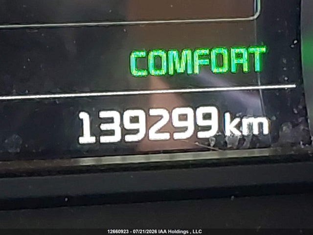 12660923 :رقم المزاد ، KNDME5C12F6075504 vin ، 2015 Kia Sedona Sxl مزاد بيع