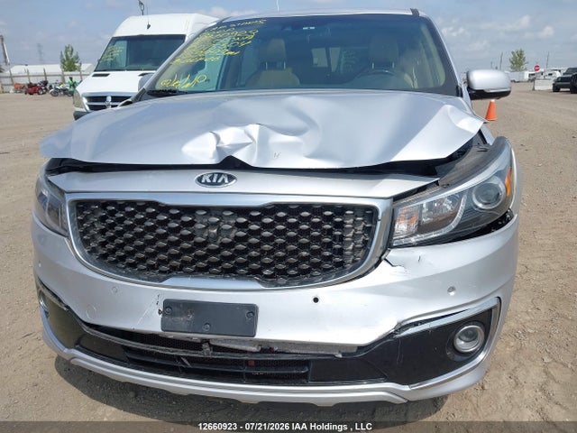 12660923 :رقم المزاد ، KNDME5C12F6075504 vin ، 2015 Kia Sedona Sxl مزاد بيع