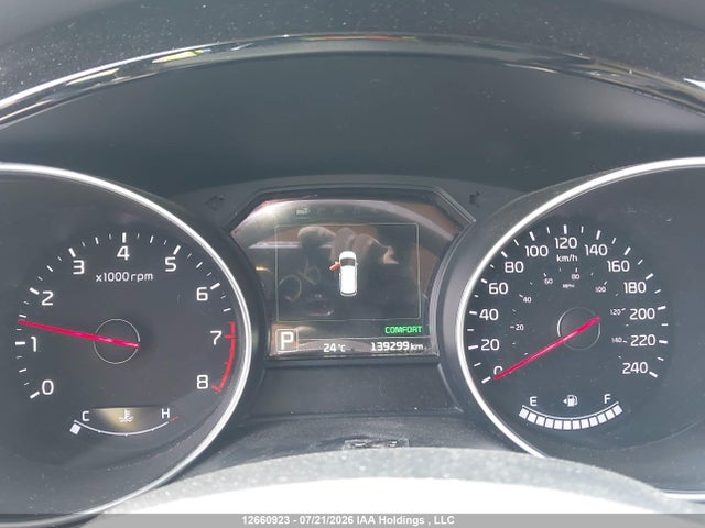 12660923 :رقم المزاد ، KNDME5C12F6075504 vin ، 2015 Kia Sedona Sxl مزاد بيع