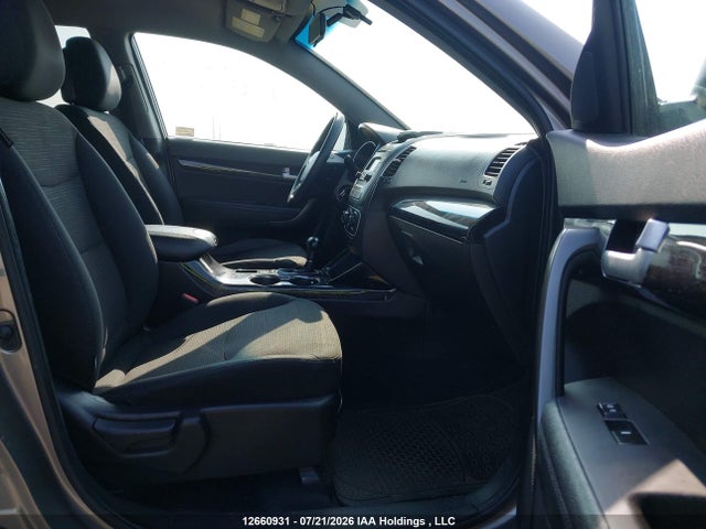 Продажа на аукционе авто 2015 Kia Sorento, vin: 5XYKT3A64FG626464, номер лота: 12660931