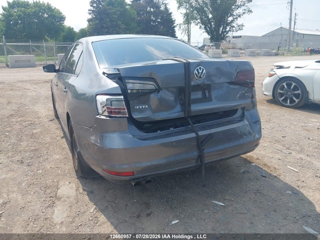 3VW267AJ1GM225815 Volkswagen Jetta 1.4 Tsi Trendline/1.4 Tsi Trendline+