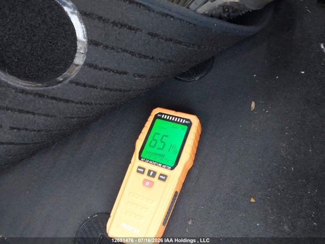 BMW 320i Xdrive 2014 WBA3C3G54ENS68953 Image 6