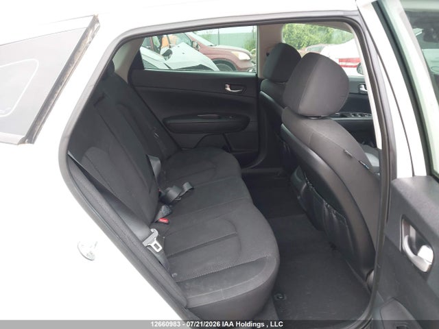 KIA Optima Lx 2016 5XXGT4L39GG062167 Image 8