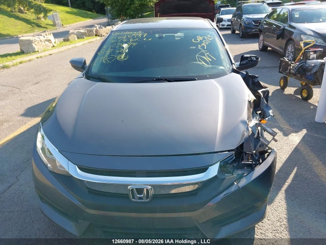 Продажа на аукционе авто 2018 Honda Civic Lx, vin: 2HGFC2F50JH034714, номер лота: 12660987