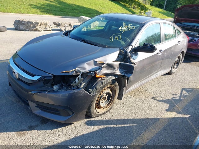 Продажа на аукционе авто 2018 Honda Civic Lx, vin: 2HGFC2F50JH034714, номер лота: 12660987