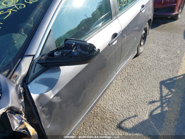 Продажа на аукционе авто 2018 Honda Civic Lx, vin: 2HGFC2F50JH034714, номер лота: 12660987