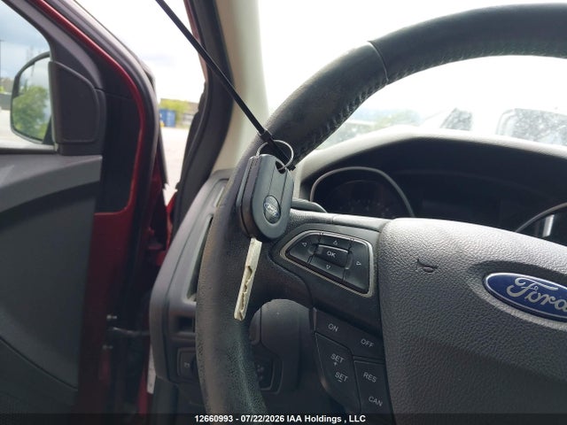 Ford FOCUS SE 2017 1FADP3K22HL207292 Image 11