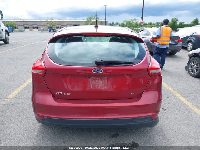 Ford FOCUS SE 2017 1FADP3K22HL207292 Image 16