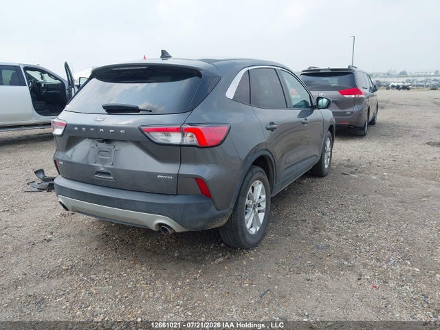 Продажа на аукционе авто 2021 Ford Escape Se, vin: 1FMCU9G68MUA73188, номер лота: 12661021
