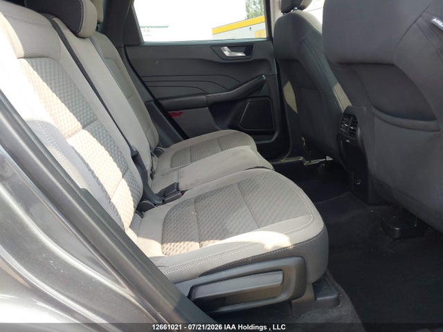 Продажа на аукционе авто 2021 Ford Escape Se, vin: 1FMCU9G68MUA73188, номер лота: 12661021
