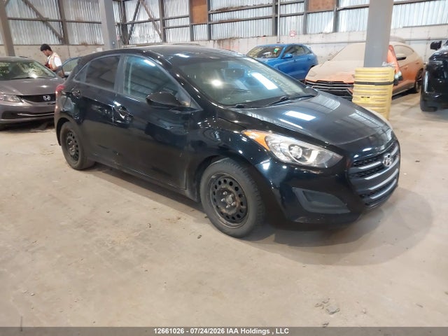 Hyundai Elantra Gt Gl 2017 KMHD25LH0HU381200 main image