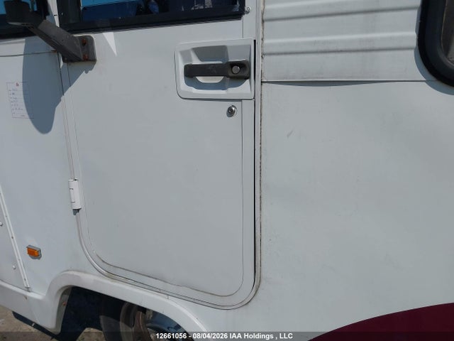 12661056 :رقم المزاد ، 1GBKP37W3H3303739 vin ، 1987 Chevrolet P30 مزاد بيع