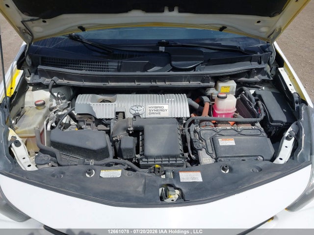 JTDZN3EU7GJ052705 Toyota PRIUS V