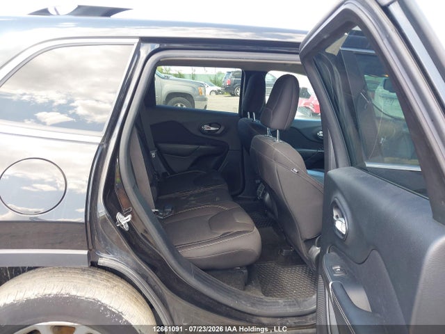 2015 Jeep Cherokee North მანქანა იყიდება აუქციონზე, vin: 1C4PJMCS3FW708202, აუქციონის ნომერი: 12661091