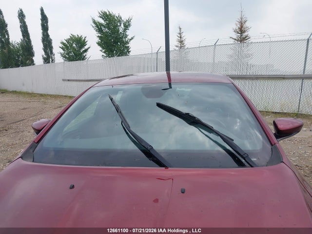 12661100 :رقم المزاد ، 1C3CCCBG6FN642867 vin ، 2015 Chrysler 200 S مزاد بيع