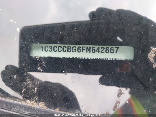 12661100 :رقم المزاد ، 1C3CCCBG6FN642867 vin ، 2015 Chrysler 200 S مزاد بيع
