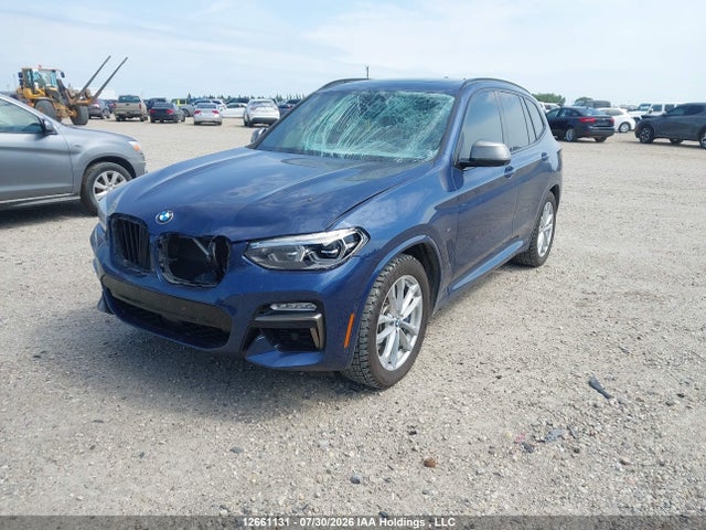 BMW X3 M40i 2018 5UXTS3C59JLA45956 Image 2