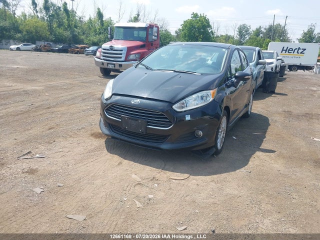 Ford Fiesta Titanium 2015 3FADP4FJ0FM149699 Image 2
