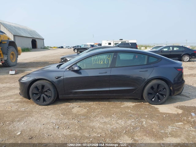 Tesla MODEL 3 2025 5YJ3E1EB2SF949052 Image 14