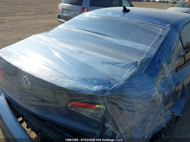 12661205 :رقم المزاد ، 3VW2B7AJ6HM288535 vin ، 2017 Volkswagen Jetta 1.4 Tsi Trendline+ مزاد بيع