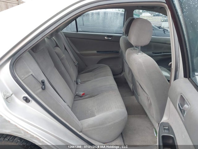 12661208 :رقم المزاد ، 4T1BE32K05U072144 vin ، 2005 Toyota Camry Le/se مزاد بيع
