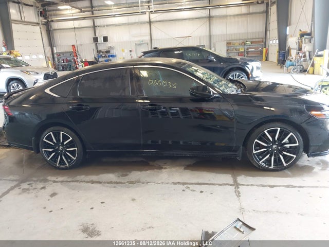 12661235 :رقم المزاد ، 1HGCY2F85SA801987 vin ، 2025 Honda Accord Touring Hybrid مزاد بيع
