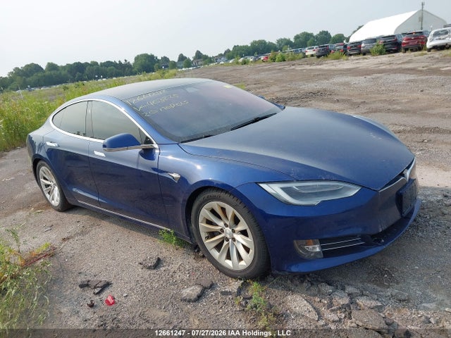12661247 :رقم المزاد ، 5YJSA1E23LF403725 vin ، 2020 Tesla Model S مزاد بيع